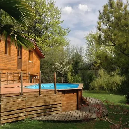 Avec Piscine, Billard, Sauna & Jacuzzi Villa